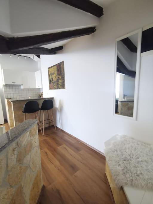 Loft Apartment Пула Экстерьер фото